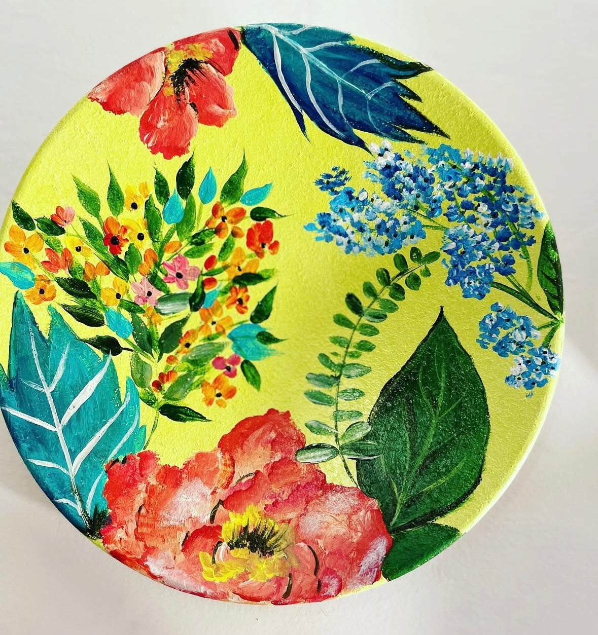 Botanical Burst – Hand Painted Terracotta Plate Set of 4