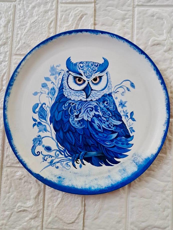 Majestic Indigo Owl – 12'' Hand-Painted Terracotta Plate